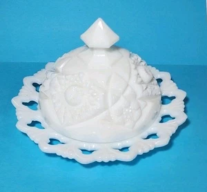 Vintage 2 Stck. 1940er Hobstar weiß Milchglas Kuppel bedeckt Butter Käse Schale - Bild 1 von 19