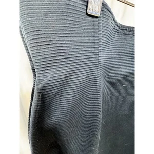 Falda de pene acanalada negra GioFranco Ferre hecha en Italia talla 48/ EE. UU. 12 NUEVA CON ETIQUETAS - Imagen 1 de 6