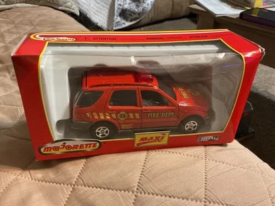 MAJORETTE MAXI FIRE DEPT. VEHICLE SERIES 3010/3020 NEW - Image 1 of 4