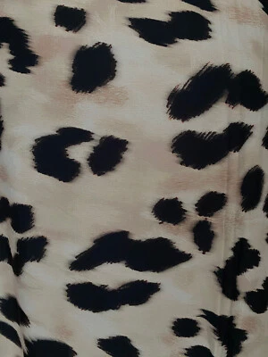 Impreso Abstracto Diseño Animal Impreso en Tela Crepe Satinado Mate - 1,5 metros Foto 1 de 2