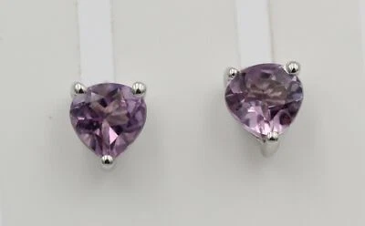 Orecchini A Cuore In Amatista Da 0,9 Carati In Argento 925 Pietra Preziosa Viola - Immagine 1 di 4