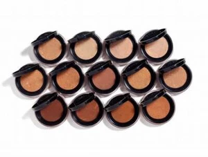 BASE DE POLVO SUELTA YOUNIQUE (nueva) ELIGE TU FAVORITA - 0,32 OZ. - Imagen 1 de 2