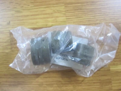 Amphenol Industrial Circular Connector PT06A-16-8S - Image 1 of 4