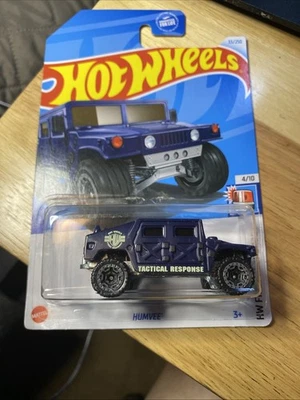 Hot Wheels Humvee 33/250 HW First Response 4/10 Blue Tactical - Image 1 of 2
