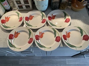 Emma Bridgewater Flowers Dinner Plates 10.5” Plate - Set Of 6 Red Tulips - Picture 1 of 7