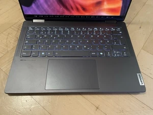 Portátil portátil convertible Lenovo Yoga - Imagen 1 de 6