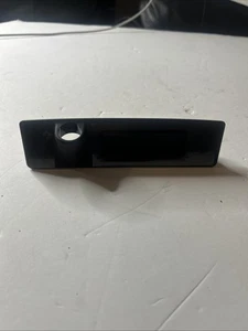 1105486-00-E 2018-2023 Tesla modelo 3/Y manija tapa maletero 2017 OEM - Imagen 1 de 10