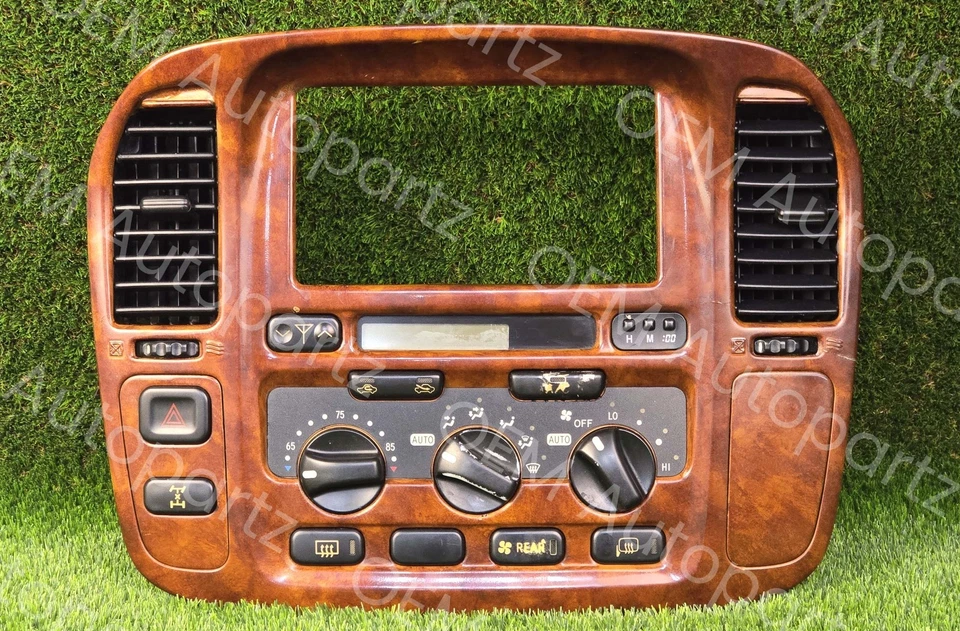 1998-2007 LEXUS LX470 CLIMATE CONTROL BEZEL VENTS 88650-60430 OEM - Image 1 of 4