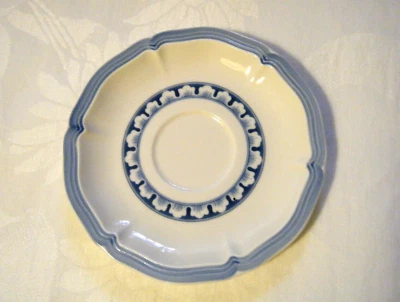 Villeroy & Boch CASA AZUL 4 3/4" Platillo Demitasse Azul y Blanco Hecho en Alemania Foto 1 de 3