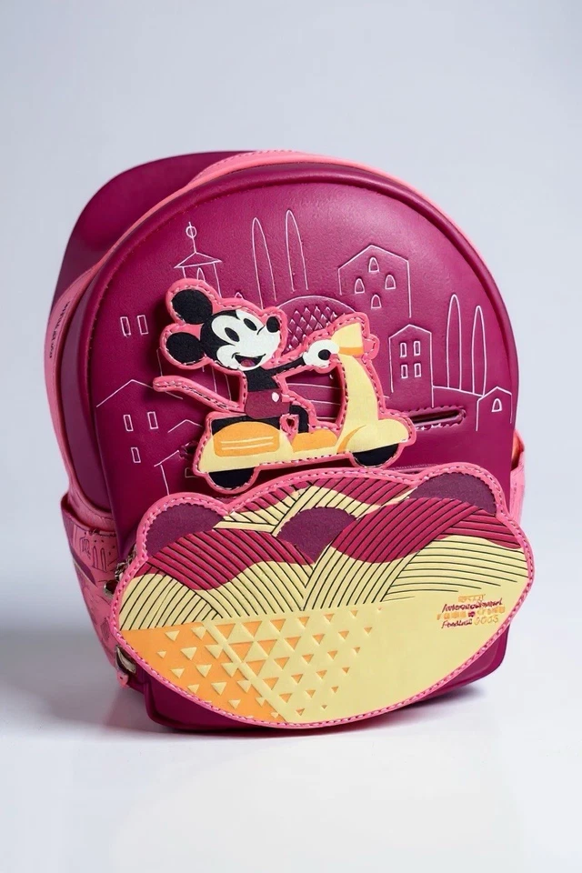Mini mochila Mickey Vespa Epcot Food And Wine Festival 2025 Disney Loungefly Foto 1 de 1