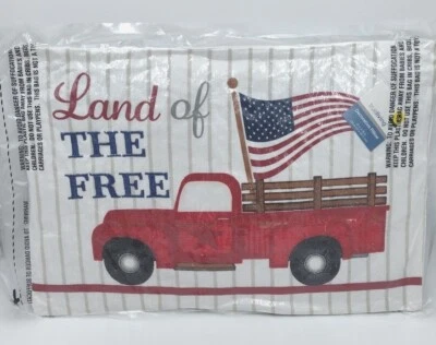 Almohada bordada bandera americana camión rojo tierra de los libres 12" W por 18" L Foto 1 de 4