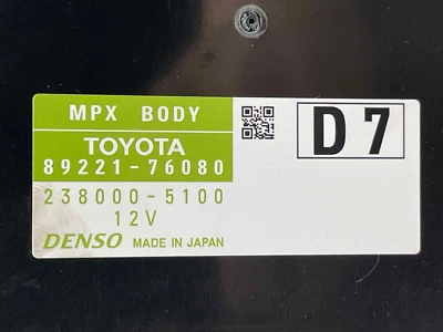 Módulo de control informático de red multiplexado Lexus CT200H 2015 89221-76080 carrocería MPX Foto 1 de 4