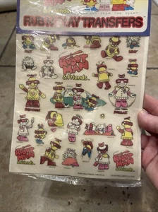 Vintage Robot Man & Friends Rub N Play Transfers Colorforms Unopened NOS - Picture 1 of 3