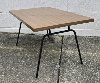 Mid Century Paul McCobb Planner Group Iron Hairpin Leg & Laminate End Table - Image 1 of 4