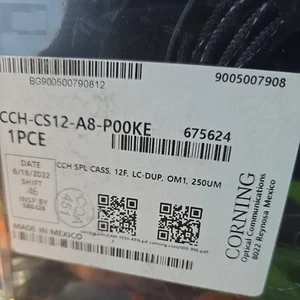 Corning CCH-CS12-A8-P00KE 12 Fiber LC UPC Duplex CCH Pigtailed Splice Cassette - Afbeelding 1 van 1
