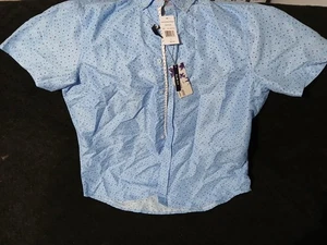 International Report Short-Sleeve Dress Shirt Sailboats - Picture 1 of 2