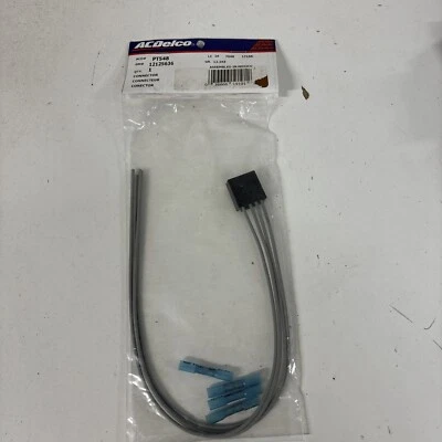 Conector de módulo de control de caja de transferencia #P3 Foto 1 de 2