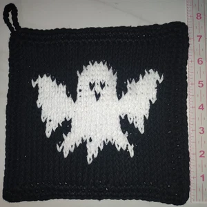 Ghostly Hotpad - Crocheted Handmade - New - Halloween - Picture 1 of 2