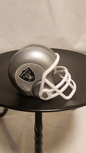 Vintage Oakland Raiders NFL Mini Gumball Vending Machine Plastic Helmet - Picture 1 of 2