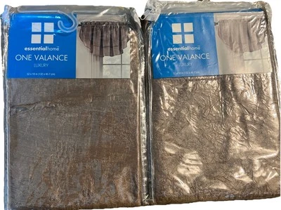 ESSENTIAL HOME 52 x 18" One Cenefa Taupe Lote de 2 Foto 1 de 4
