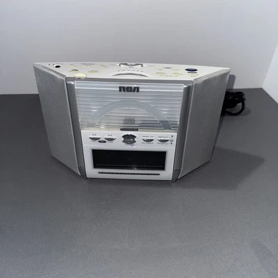 RCA / Compact CD Player / AM/FM Radio / Alarm Clock / RP3750A Tested - Image 1 of 4