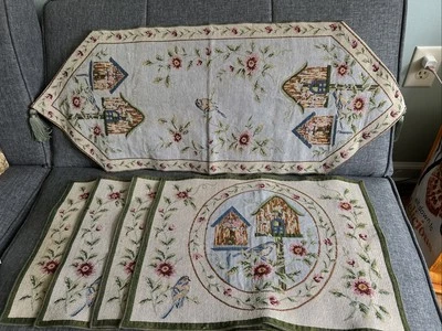 5件套挂毯桌椅和桌旗鸟鸟屋Cottagecore — 第 1/4 张图片