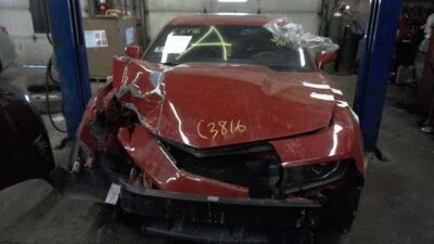 Conjunto de portador diferencial usado se adapta a: Chevrolet Camaro 2010 eje trasero AT 3,6 Foto 1 de 4