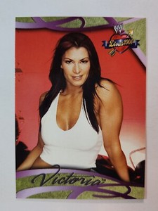2004 Fleer WWE Divine Divas 2005 - #22 VICTORIA