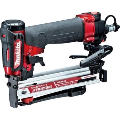 Makita AT1025HE High Pressure Air Tacker (Red) Width 10mm Length 25mm - Image 1 of 4