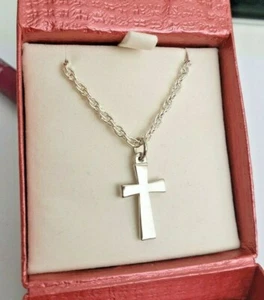 Silver Plated Cross Pendant With Red Presentation Box - Ideal gift - EB343 - Picture 1 of 6