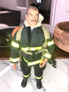 Vintage Real Heroes Action Figure FDNY Firefighter 9/11 Tribute 9/11/01 12" - Picture 1 of 4