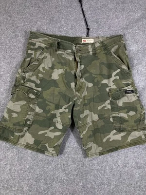 Wrangler Cargo Shorts Mens 38 Green Camouflage Relaxed Fit Stretch Waistband - Image 1 of 4