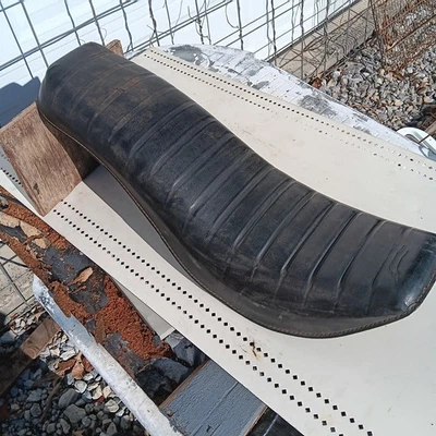 Harley FX SEAT 1973 1974 Lowrider  Fxwg ,fxs 72-85 - Image 1 of 4