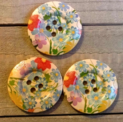 3 Flower Sewing Buttons Crafting Round Wood 4 Hole 1 1/8"  - Image 1 of 2
