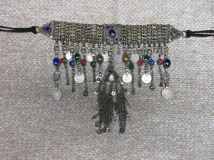 Ethno Tribal Kuchi Afghan Bauchtanz Halsband Halskette mit Anhänger und Münzen - Bild 1 von 2