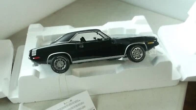 Franklin Mint 1970 Tripe Black 1:24 Plymouth Cuda 440 Six Pack Hardtop 06 / 500 - Image 1 of 4