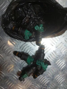 Kit de inyectores de combustible Bosch m50b25 1280150415 - Imagen 1 de 3