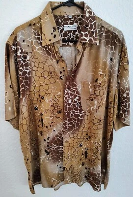 Georg Roth Germany Men's Large 41/42 Button Up Short Sleeve Shirt Gold Giraffe  - Image 1 of 4