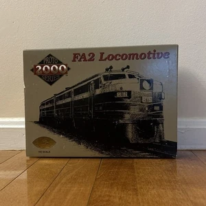Proto 2000 8392 HO Scale Diesel Locomotive #FA2 Undecorated - Picture 1 of 4