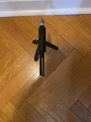 Kit Paranormal Caza Fantasmas Verde 6n1 PLUMA REJILLA + SOPORTE PVC + TRÍPODE Flexible Foto 1 de 4