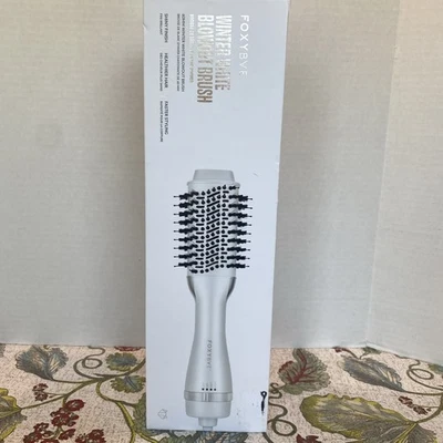 NUEVO Cepillo Secador Foxybae Invierno Blanco 1000 Vatios de Potencia de Secado! Foto 1 de 4