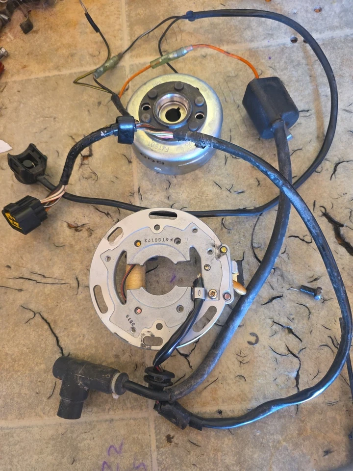 2004 Kawasaki KX80 KX85 KX100 KX 80 100 СТАТОР МАГНИТО РОТОР МАХОВИК КАТУШКА  - Изображение 1 из 4