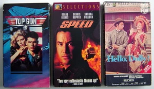 LOT OF 3 VHS, 1984-1994 & 1996, TOP GUN, SPEED AND HELLO DOLLY (1969), ENGLISH - Imagen 1 de 3