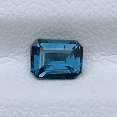 Natural Cobalt Spinel 0.77 Cts Emerald Cut Loose Gemstone - Image 1 of 4
