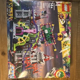 LEGO New unopened!! The Joker Manor (70922), Batman Movie, 3444 Pieces