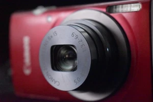 [1 Yr Warranty] Canon IXY 160 IXUS 165 20.0 MP 8x Zoom Digital Camera Red 7109 - Picture 1 of 21