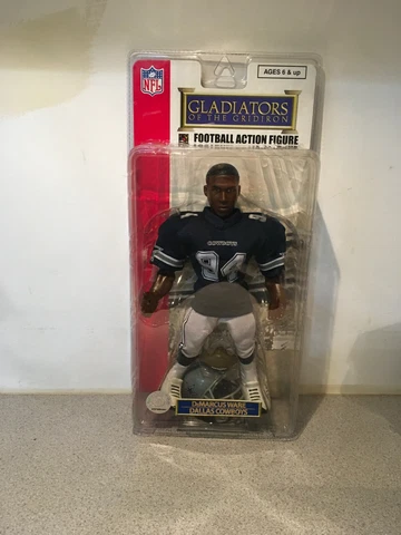 2006 Cowboys DeMarcus Ware Gladiators of the Gridiron Action Figure Cover