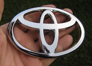 TOYOTA 115mm BADGE Emblem OTHER SIZES AVAILABLE *Good* - Picture 1 of 1
