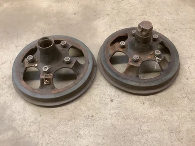 Bujes tambores de freno delanteros Ford Modelo B V8 1932 1933 1934 OEM USADO SÓLIDO Foto 1 de 4