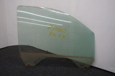 Vidrio ventana puerta delantera derecha OEM 20979115 Chevrolet Silverado 3500HD 2015-19 Foto 1 de 4